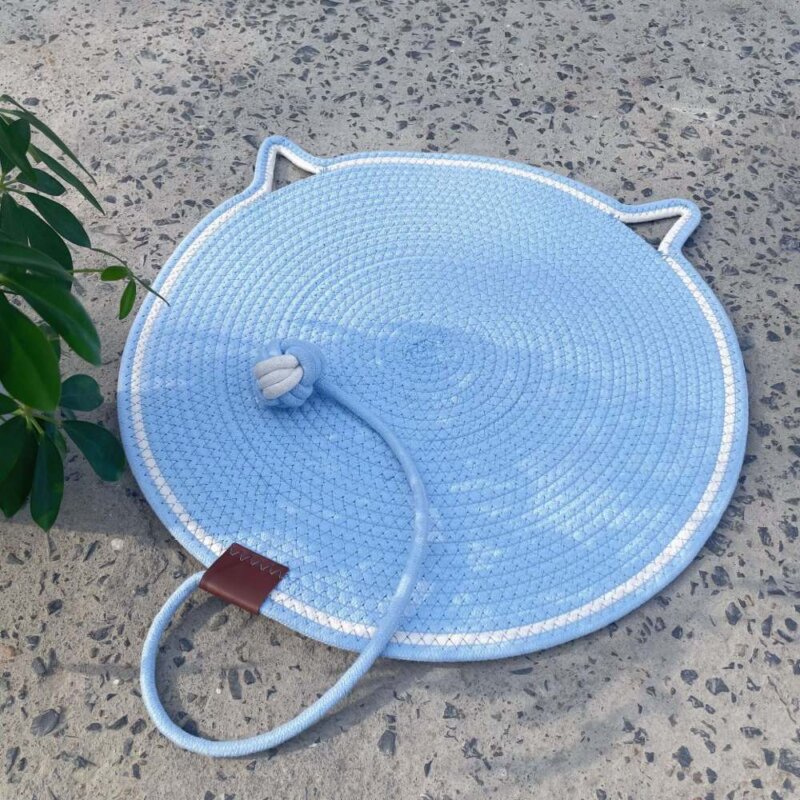 Hand-woven cat pads - detachable and washable all-season pet pads